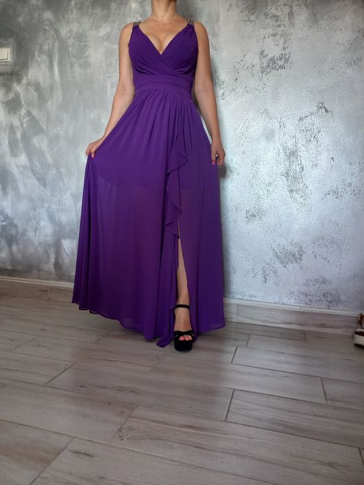 Vând rochie superba mărimea 34Morgan