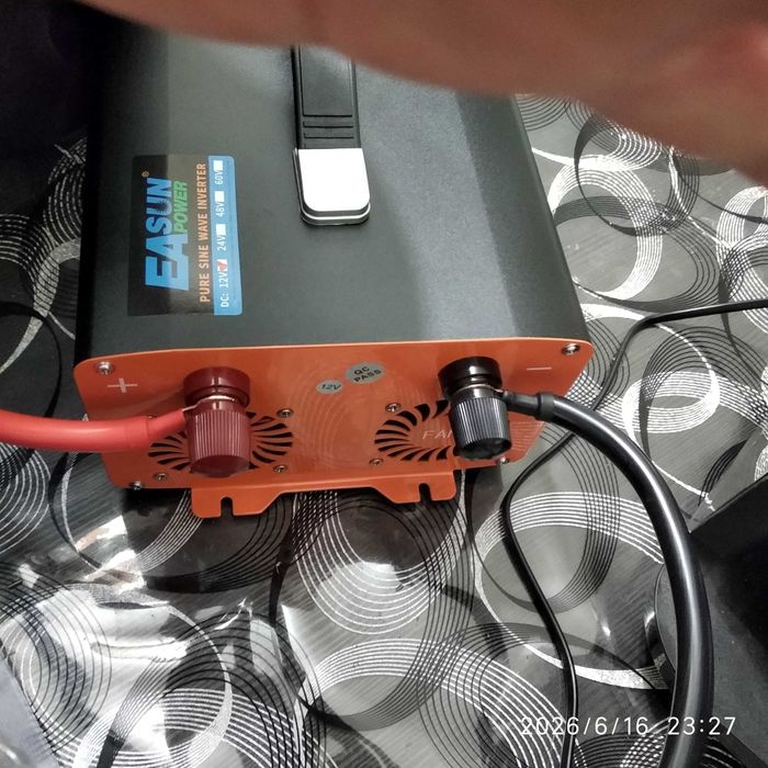 Invertor Hibrid 12V 1-2KW/Invertor EaSUN 12V 5KW/Controler solar 20A