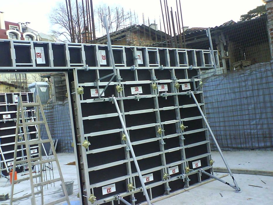 Алуминиев Рамков Кофраж