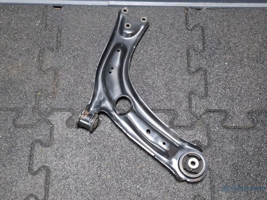 Brat bascula stanga fata AUDI A3 Sportback 8VA, 8VF 2012 - > TDI CLHA  5Q0407151J