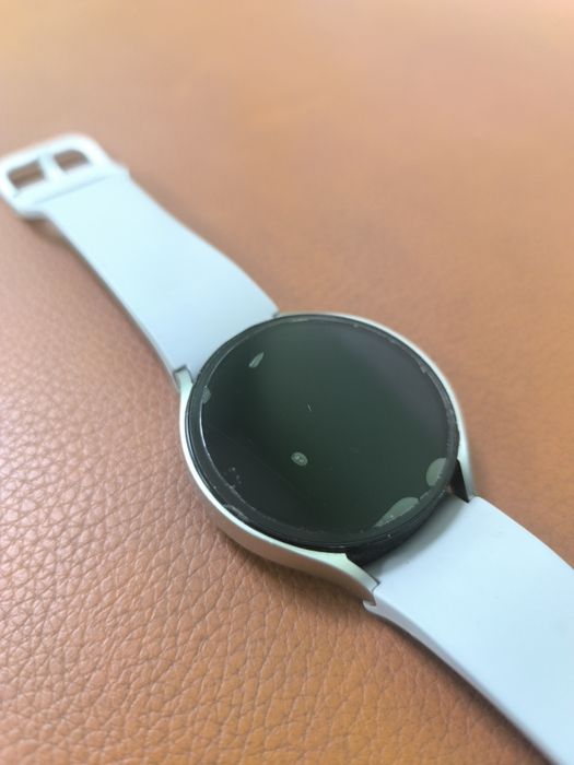 Смарт часы Самсунг  watch 6