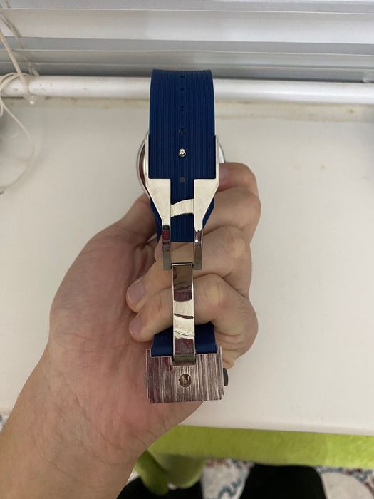 Часы hublot ремешок синий