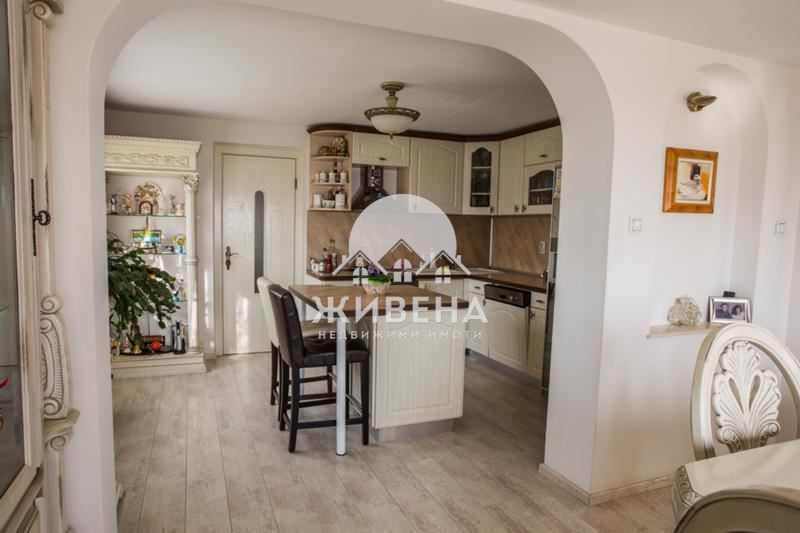 Продава се Къща в Варна, м-т Траката - 500 кв.м за 1700 €/кв.м - Снимка #5