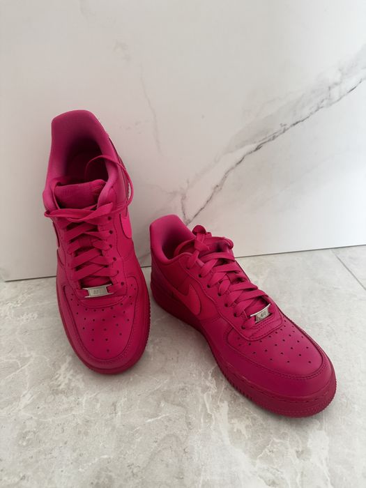 Adidași Nike Air Force 1 – Mărimea 38, stare impecabilă!