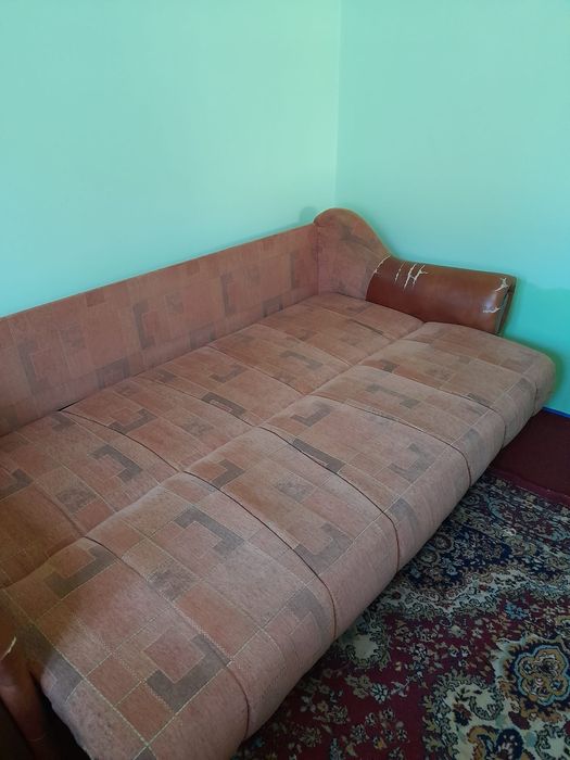 Canapea extensibilă