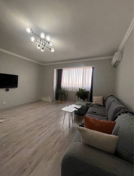 2 комнатная 65м2 Ташсельмаш отдельный вход