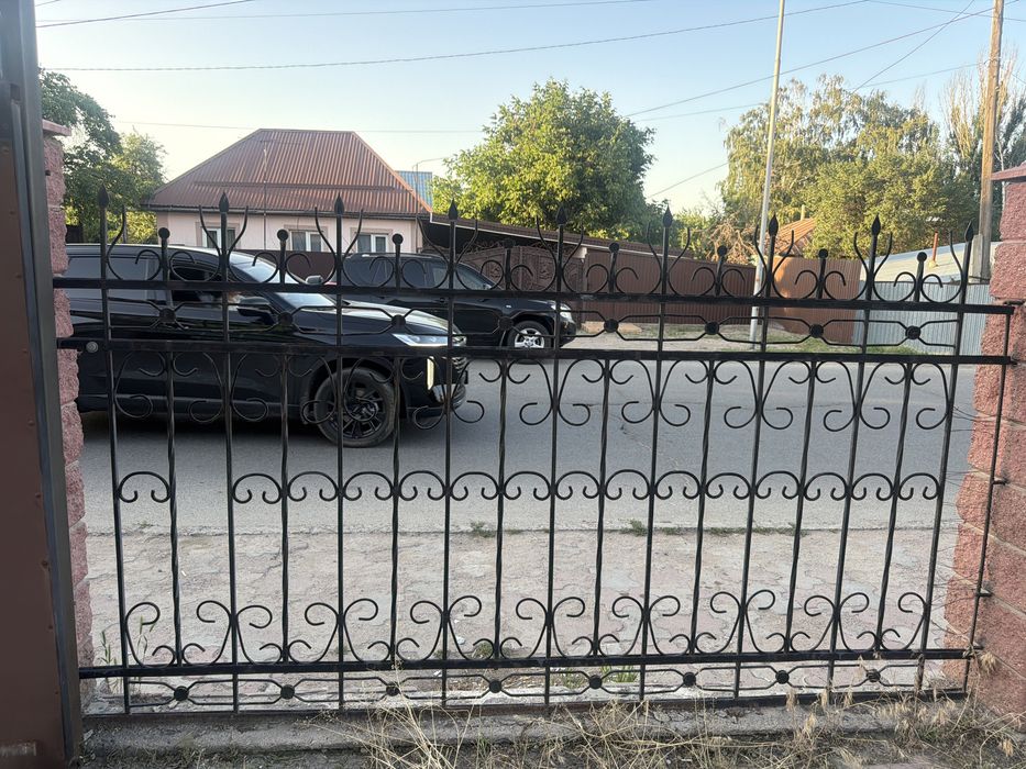 Забор, ограждение металический