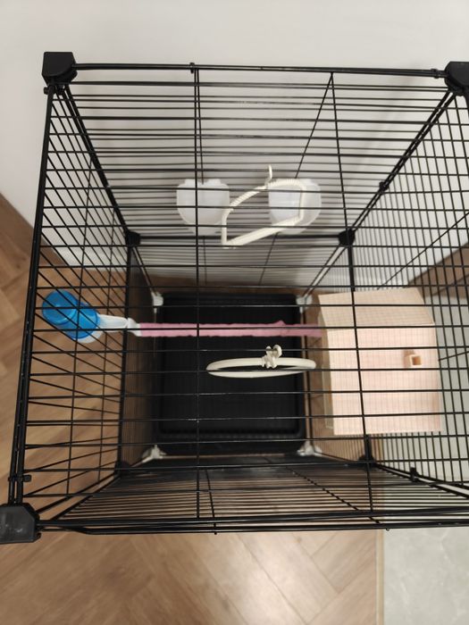 Продам птичью клетку