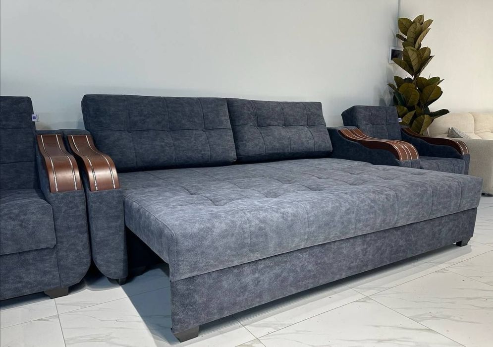 Болшые Кресло и диваны