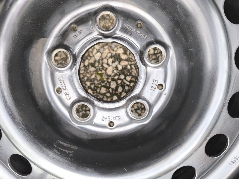 Чисто нова метална джанта с гума Мишелин , 185/65/15,  5/112