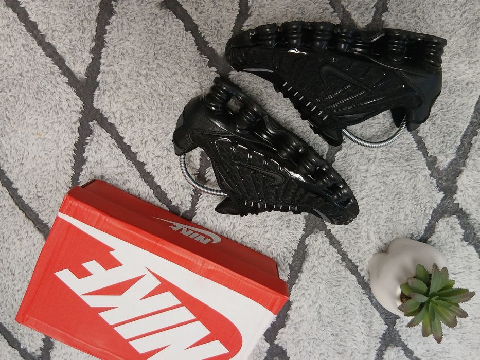 Nike Shox Negri – Mai Multe Mărimi Disponibile 41–44 | Stoc Limitat