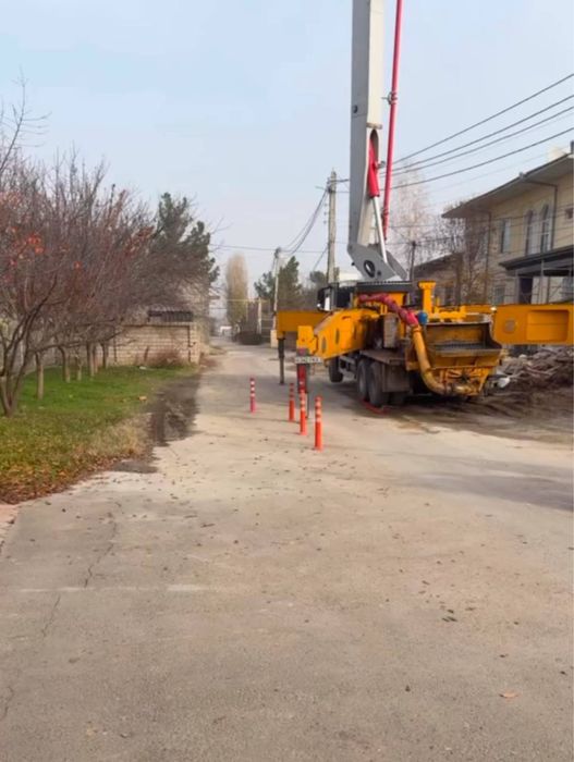 Avtobetonanasos 37,38, 42, 47, 48, 52, 58, 62, 67.