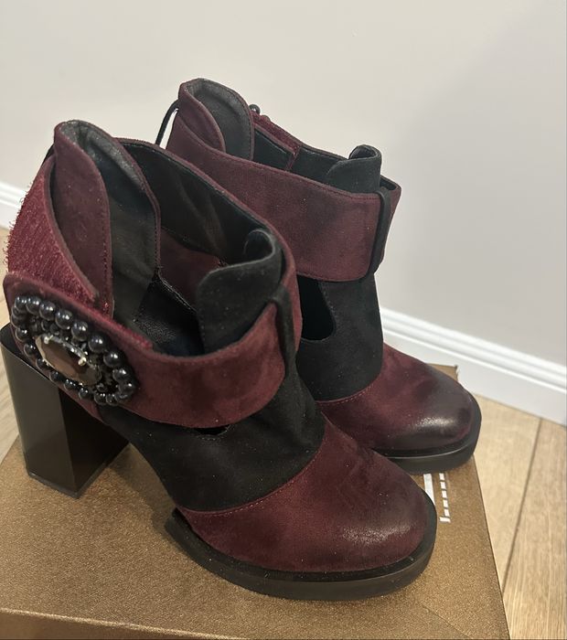 Ботильоны из натуральной замши