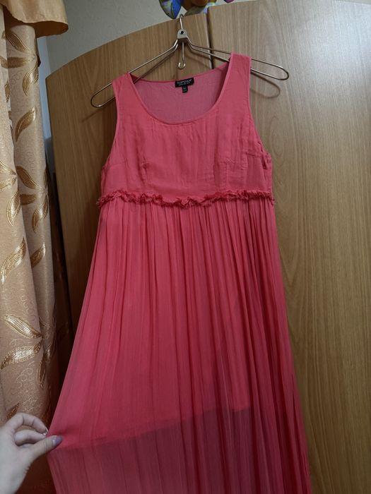 Платье женское (новое)