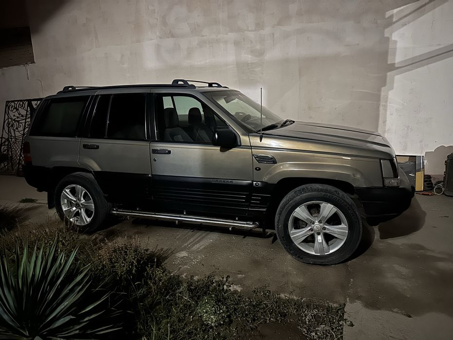jeep grand cherokee