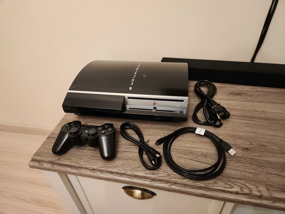 PlayStation 3 (PS3) Phat (80GB) Cu delid, Modat, Complet functional