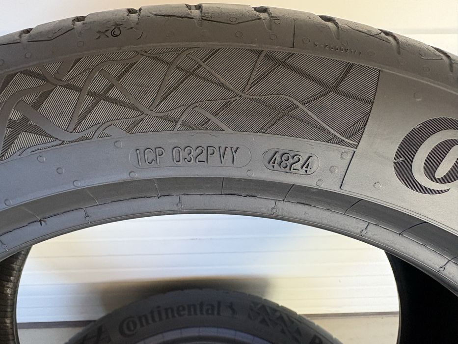 2бр летни гуми 245/45/18/Continental premiumContact7/dot4824/4мм грайф