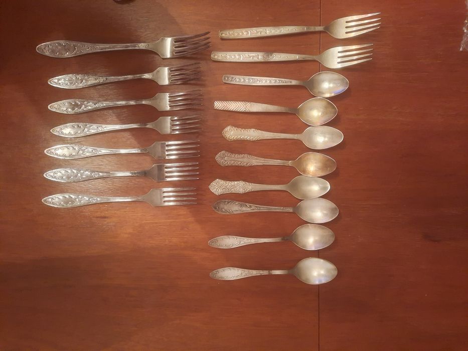 Продам столовые приборы СССР