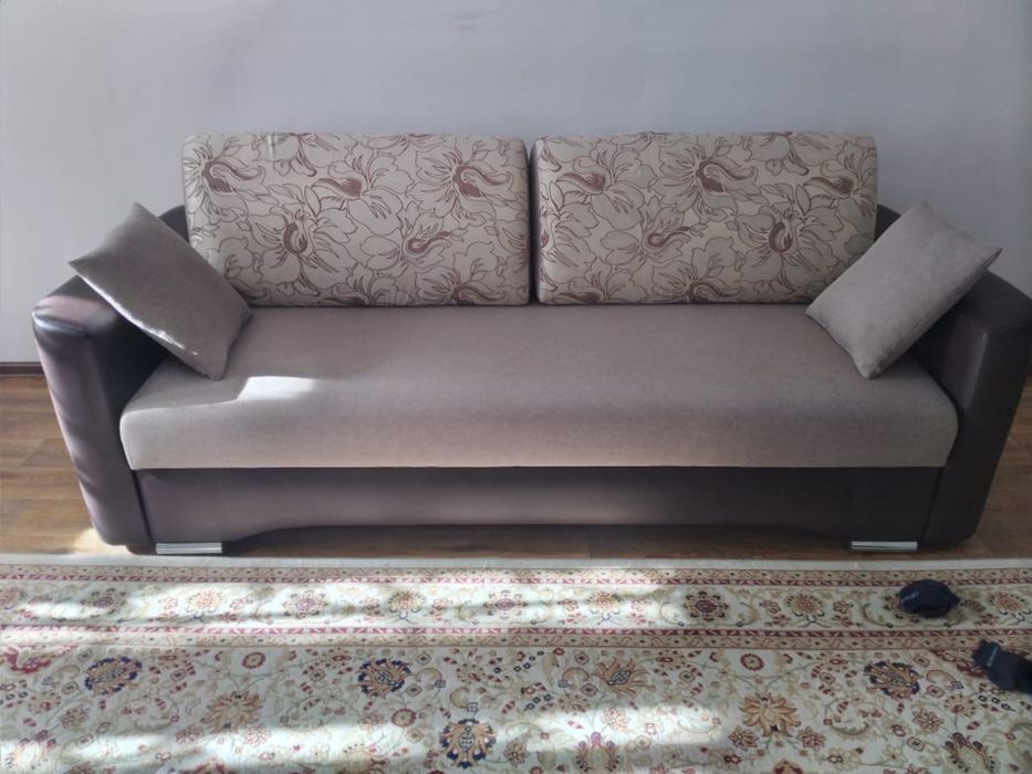 Продаётся раскладной диван