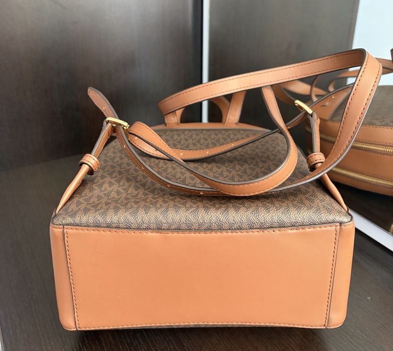 Дамска чанта Michael Kors