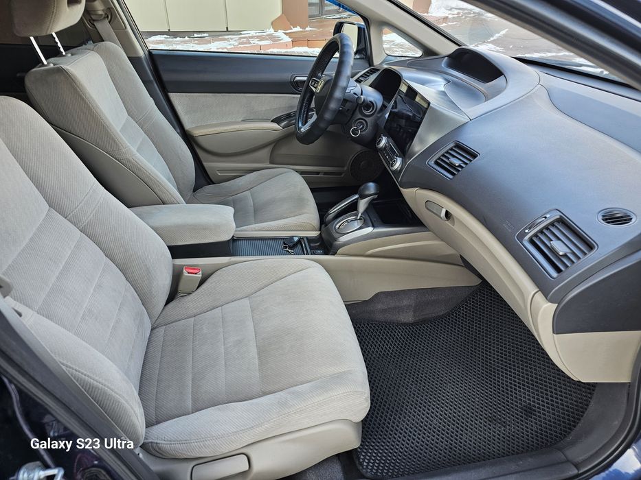 Хонда Цивик Автомат Гибрид