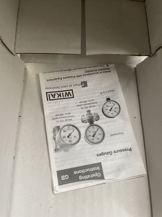 Глицеринов манометър