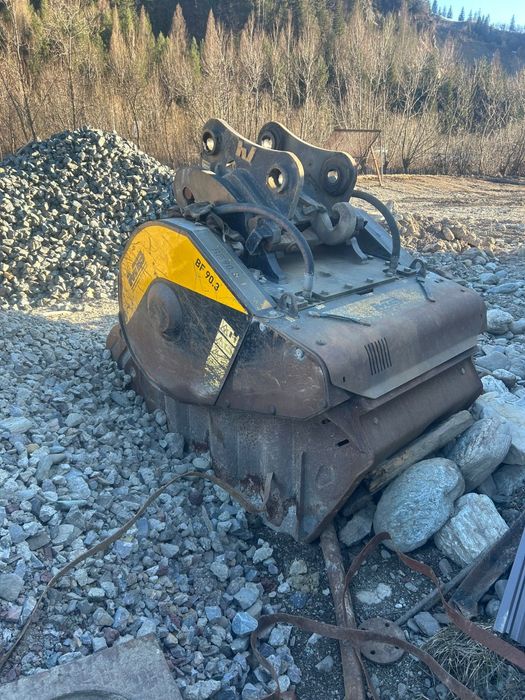 Cupa de concasat MB Crusher BF 90.3 S- 2016