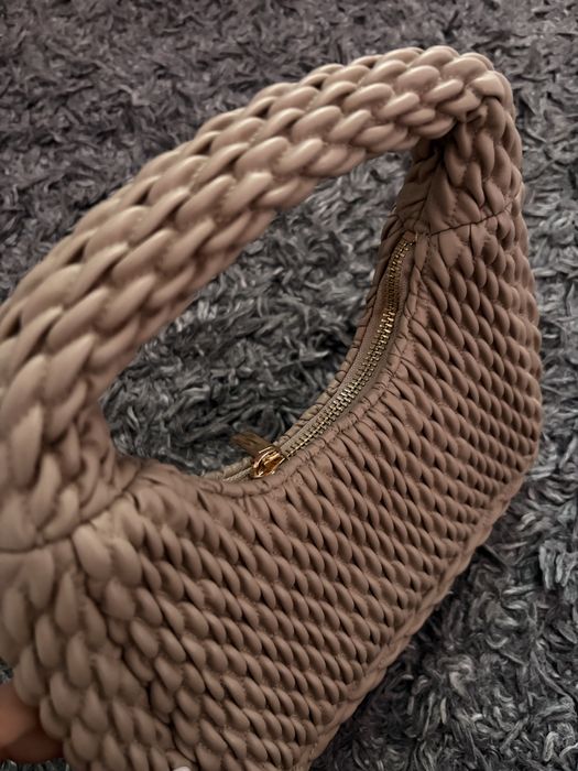 Дамска чанта от H&M