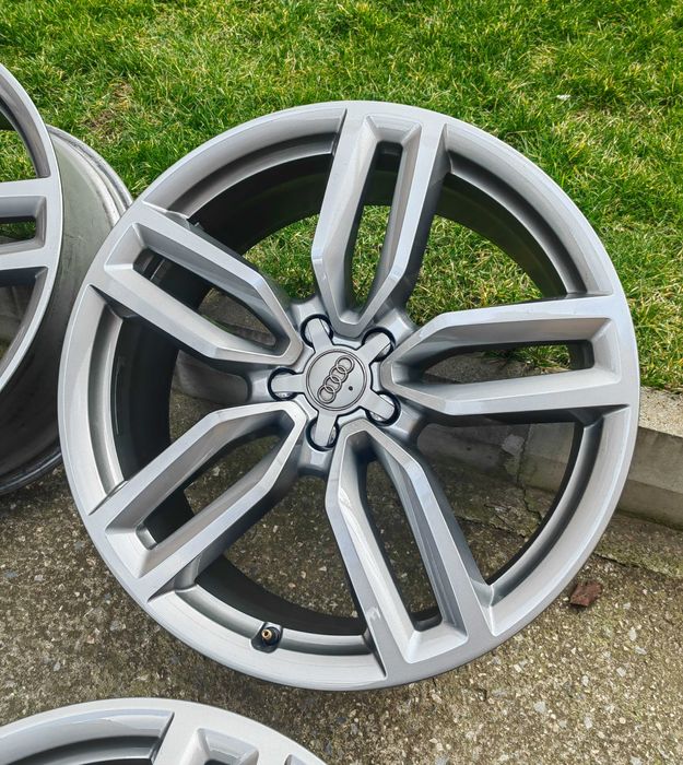 Джанти за Ауди 21' 8.5j e43