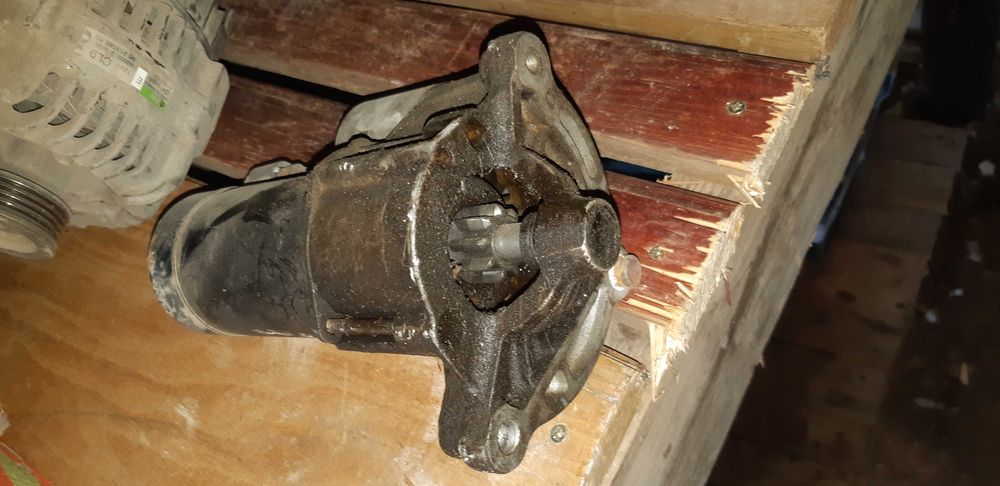 Ситроен Ксари-1,6 и 1,8 бензин-останали части