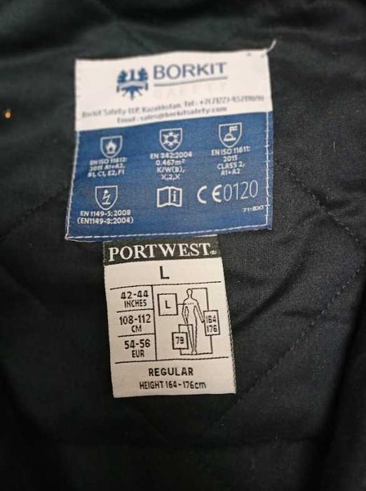 рабочий комбинезон  ( размер L )