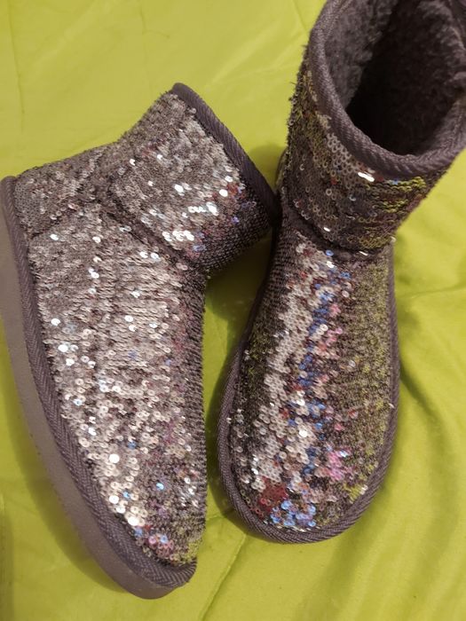 Ghete damă argintiu mărimea 38