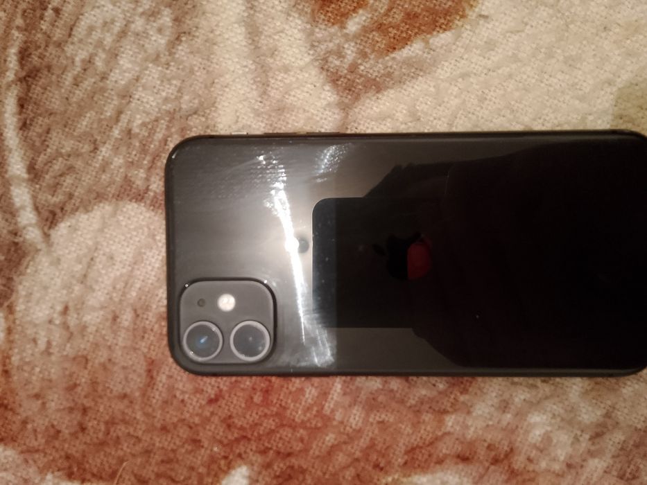 Аифон 11 обмен..