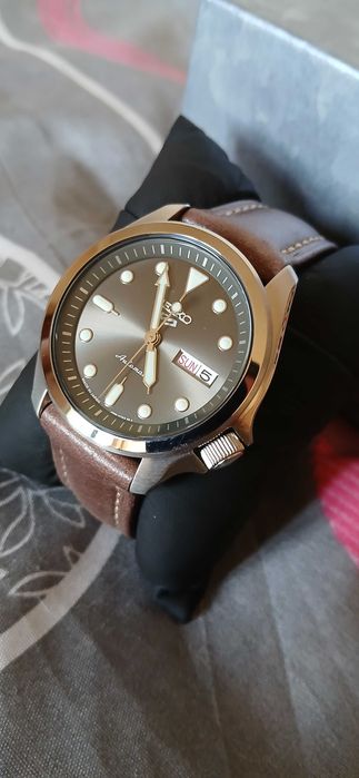 Продавам: Seiko 5 SRPE51K1