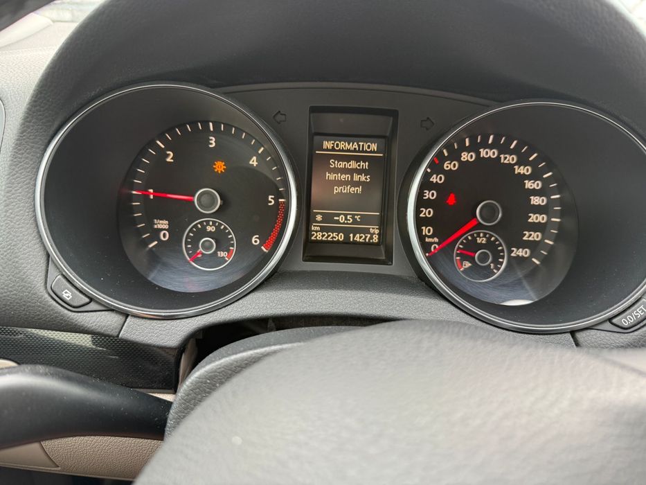 Vand VW. Golf 6 - 2009. 2.0 TDI