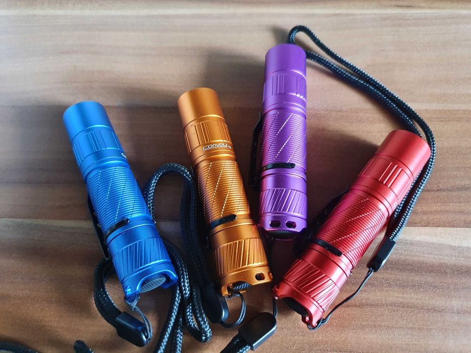 EDC фенер Convoy Конвой T2 T3 T4 T5 T6 T7 320 лумена