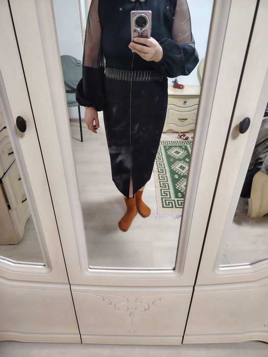 Продам платья вечерние