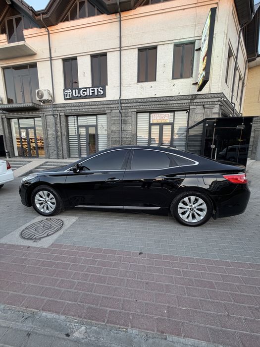 Hyundai azera 3.3v6