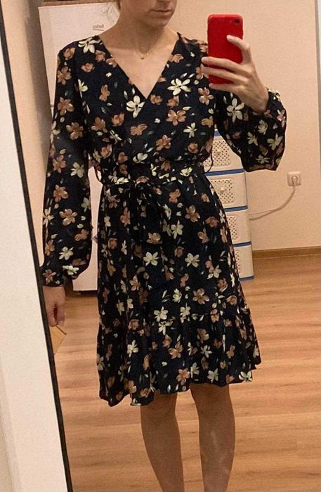 Лятно-есенна рокля от Shein.