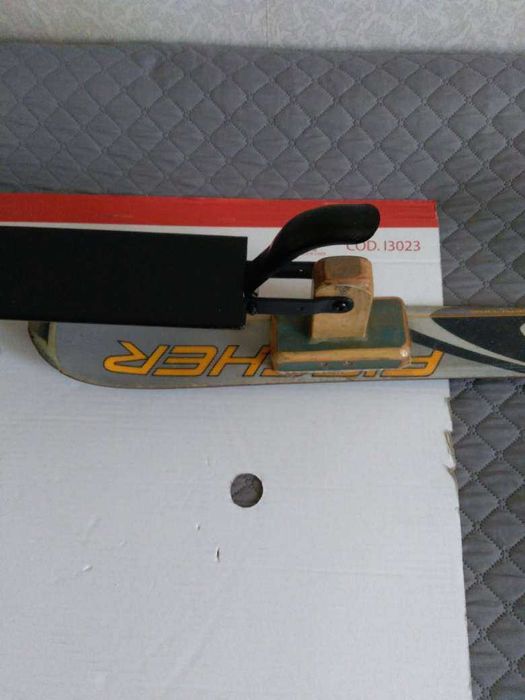 Шейна - тротинетка за сняг - скутер