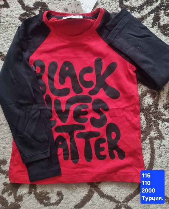 Продаю детские вещи