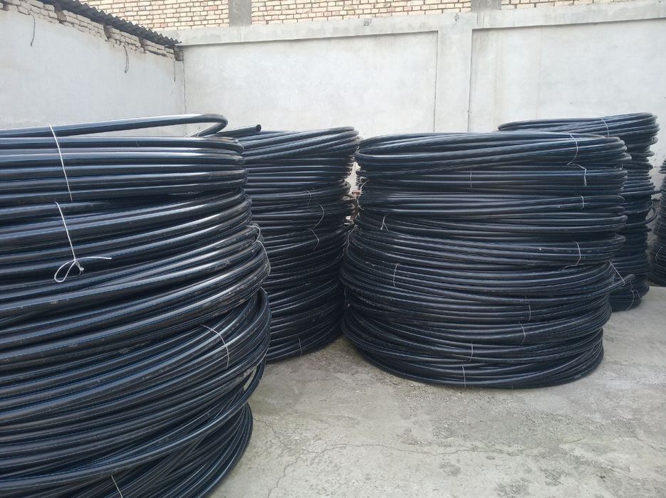 Гофра труба. Гофрированная труба. Труба пвх. Дренажная труба. Gofra.