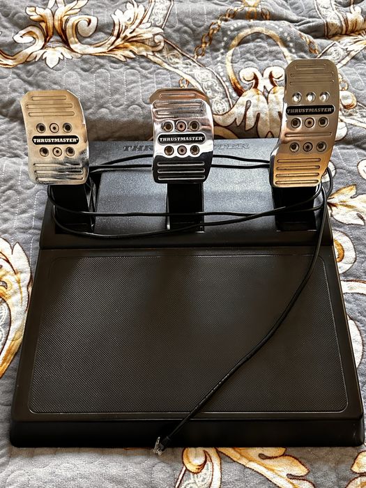 Игровой руль Thrustmaster t150 Pro