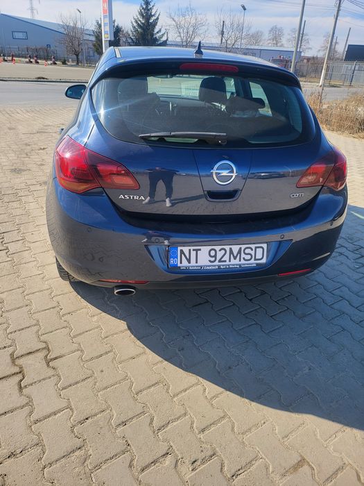 Vand opel astra an 2009