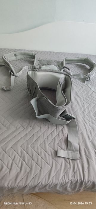 Бебешко кенгуру.