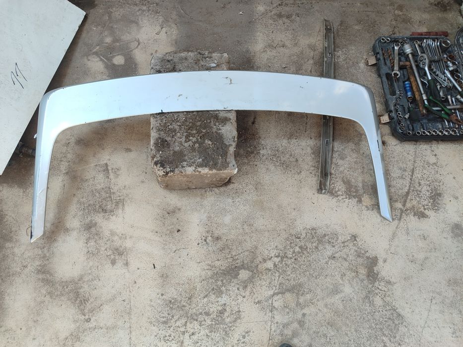 Запчасти на пассат Б3 универсал и седан