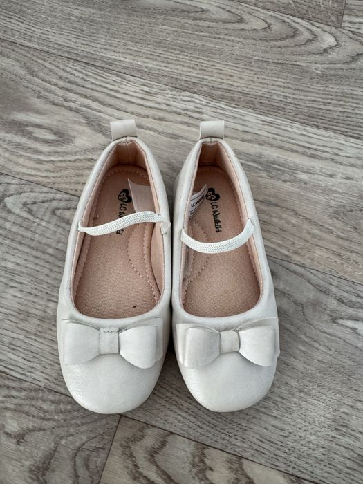 Продам туфли детские