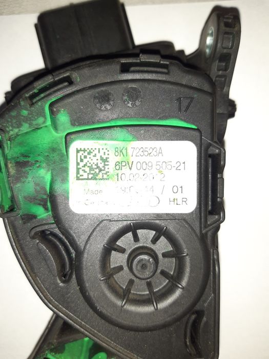 Pedala acceleratie audi a4b8 cod 8K1723523A