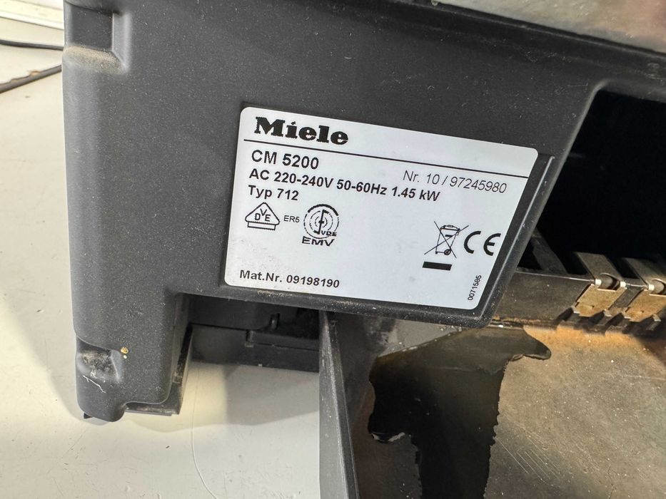 Кафемашина Miele CM5200 / 1450 W