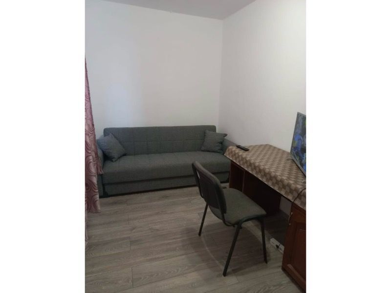 Apartament 2 camere, zona Sagului